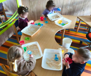 Développer la motricité en s’amusant à la crèche