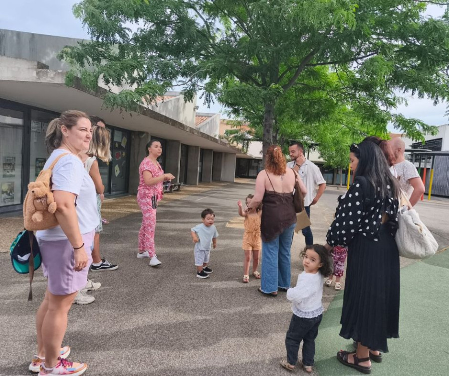 Les enfants de la crèche en immersion à l’école maternelle